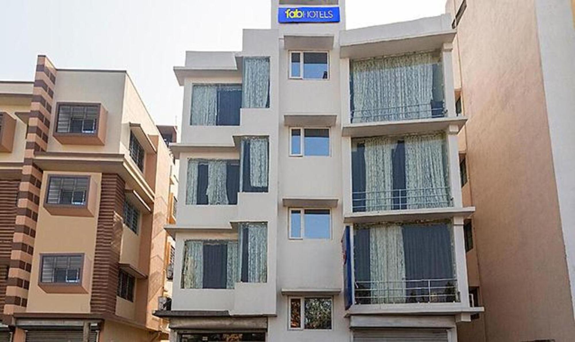 Treebo Trend Aspiring Inn Kolkata Jādabpur Exterior foto